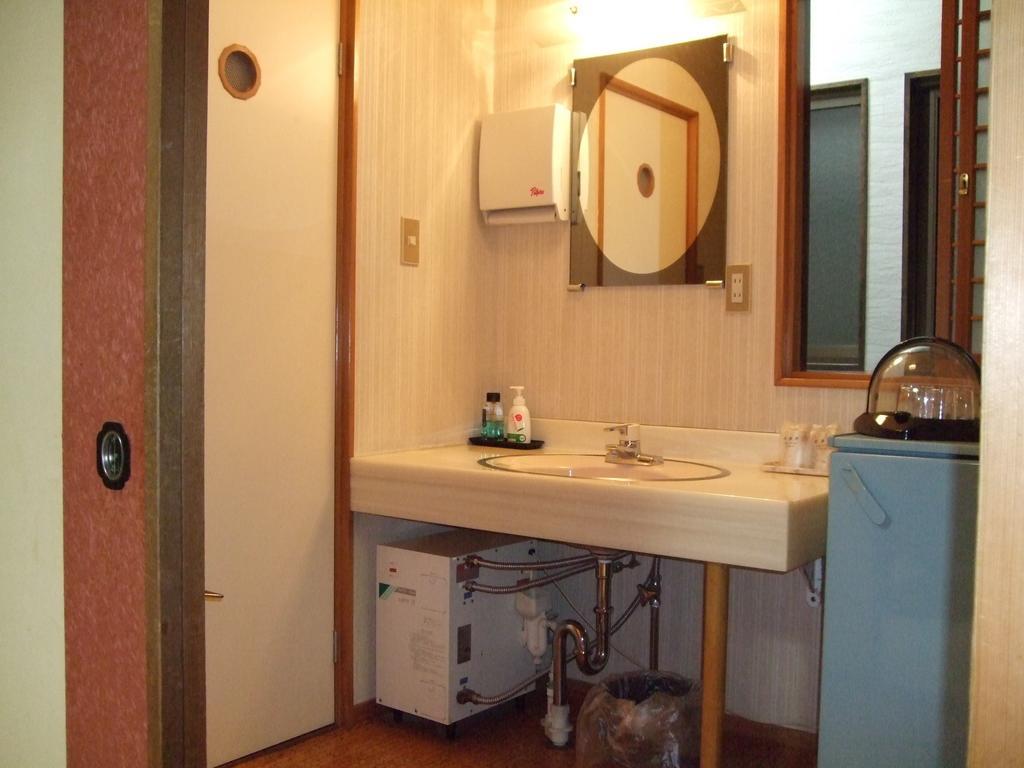 Marunaka Ryokan Matsumoto Habitación foto
